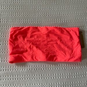 NWT SKIMS bandeau bra size small